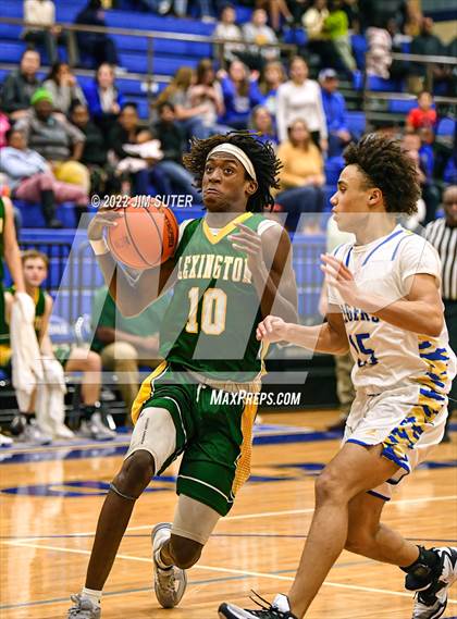 Thumbnail 3 in Rockdale vs Lexington photogallery.