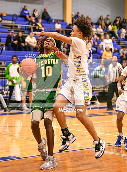 Thumbnail 3 in Rockdale vs Lexington photogallery.