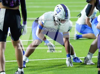 Thumbnail 2 in Gunter vs Jacksboro (UIL 3A DII Quarterfinal Playoff) photogallery.
