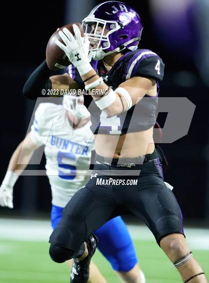 Thumbnail 1 in Gunter vs Jacksboro (UIL 3A DII Quarterfinal Playoff) photogallery.