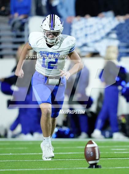 Thumbnail 1 in Gunter vs Jacksboro (UIL 3A DII Quarterfinal Playoff) photogallery.