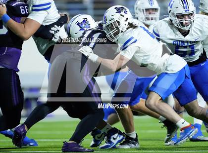 Thumbnail 2 in Gunter vs Jacksboro (UIL 3A DII Quarterfinal Playoff) photogallery.
