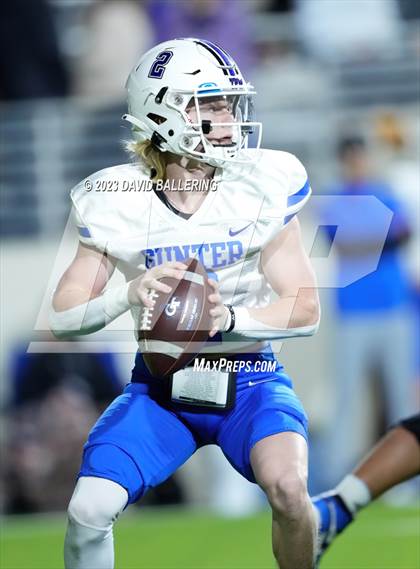 Thumbnail 1 in Gunter vs Jacksboro (UIL 3A DII Quarterfinal Playoff) photogallery.