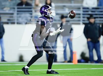Thumbnail 2 in Gunter vs Jacksboro (UIL 3A DII Quarterfinal Playoff) photogallery.