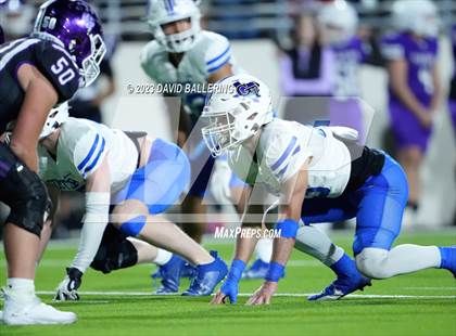 Thumbnail 3 in Gunter vs Jacksboro (UIL 3A DII Quarterfinal Playoff) photogallery.