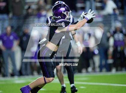 Thumbnail 2 in Gunter vs Jacksboro (UIL 3A DII Quarterfinal Playoff) photogallery.