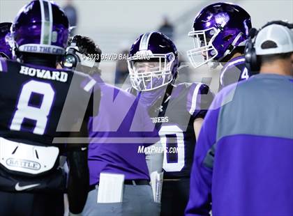 Thumbnail 3 in Gunter vs Jacksboro (UIL 3A DII Quarterfinal Playoff) photogallery.