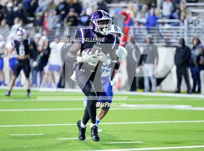 Thumbnail 3 in Gunter vs Jacksboro (UIL 3A DII Quarterfinal Playoff) photogallery.