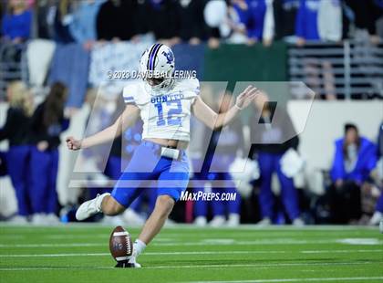 Thumbnail 1 in Gunter vs Jacksboro (UIL 3A DII Quarterfinal Playoff) photogallery.