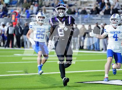 Thumbnail 2 in Gunter vs Jacksboro (UIL 3A DII Quarterfinal Playoff) photogallery.