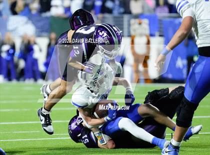 Thumbnail 1 in Gunter vs Jacksboro (UIL 3A DII Quarterfinal Playoff) photogallery.