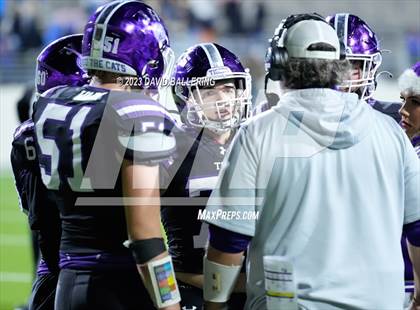 Thumbnail 1 in Gunter vs Jacksboro (UIL 3A DII Quarterfinal Playoff) photogallery.