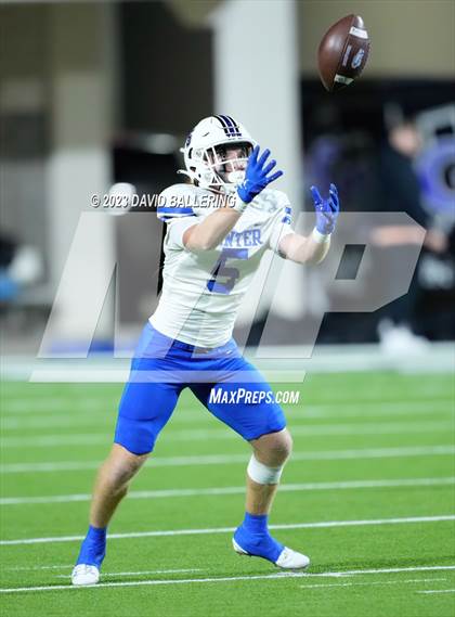 Thumbnail 2 in Gunter vs Jacksboro (UIL 3A DII Quarterfinal Playoff) photogallery.