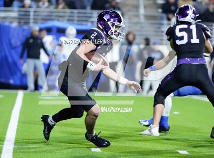 Thumbnail 2 in Gunter vs Jacksboro (UIL 3A DII Quarterfinal Playoff) photogallery.