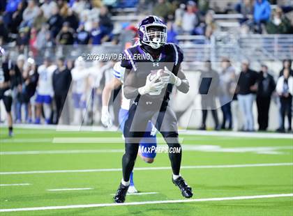 Thumbnail 1 in Gunter vs Jacksboro (UIL 3A DII Quarterfinal Playoff) photogallery.