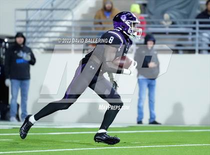 Thumbnail 3 in Gunter vs Jacksboro (UIL 3A DII Quarterfinal Playoff) photogallery.