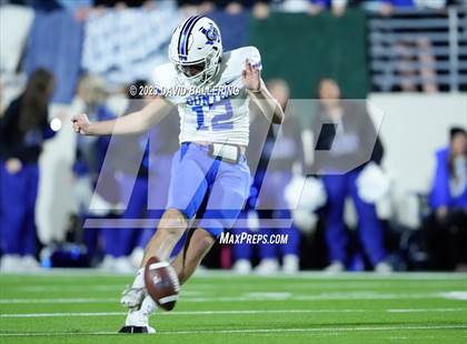 Thumbnail 3 in Gunter vs Jacksboro (UIL 3A DII Quarterfinal Playoff) photogallery.