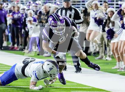 Thumbnail 1 in Gunter vs Jacksboro (UIL 3A DII Quarterfinal Playoff) photogallery.