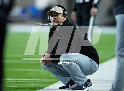 Thumbnail 2 in Gunter vs Jacksboro (UIL 3A DII Quarterfinal Playoff) photogallery.
