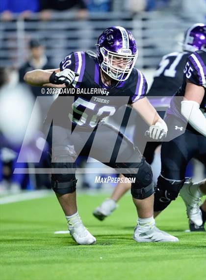 Thumbnail 3 in Gunter vs Jacksboro (UIL 3A DII Quarterfinal Playoff) photogallery.