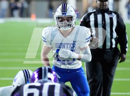 Thumbnail 1 in Gunter vs Jacksboro (UIL 3A DII Quarterfinal Playoff) photogallery.