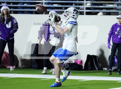 Thumbnail 3 in Gunter vs Jacksboro (UIL 3A DII Quarterfinal Playoff) photogallery.