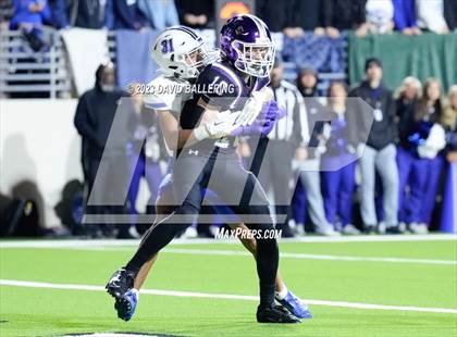 Thumbnail 3 in Gunter vs Jacksboro (UIL 3A DII Quarterfinal Playoff) photogallery.