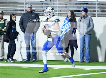 Thumbnail 1 in Gunter vs Jacksboro (UIL 3A DII Quarterfinal Playoff) photogallery.