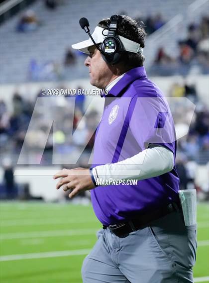 Thumbnail 1 in Gunter vs Jacksboro (UIL 3A DII Quarterfinal Playoff) photogallery.