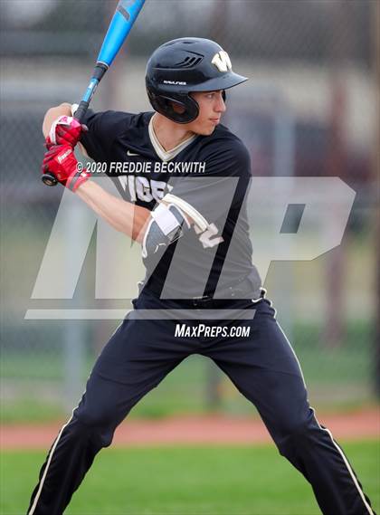 Thumbnail 2 in Whitewright vs Lone Grove photogallery.