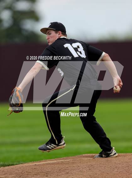 Thumbnail 1 in Whitewright vs Lone Grove photogallery.