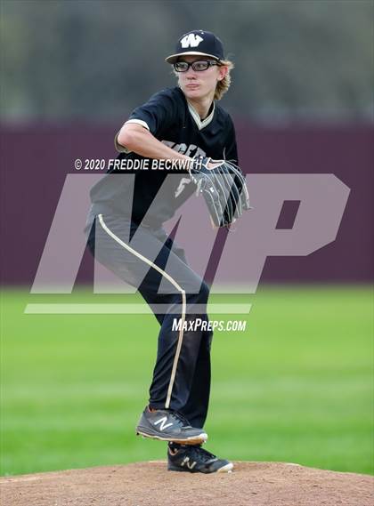 Thumbnail 3 in Whitewright vs Lone Grove photogallery.