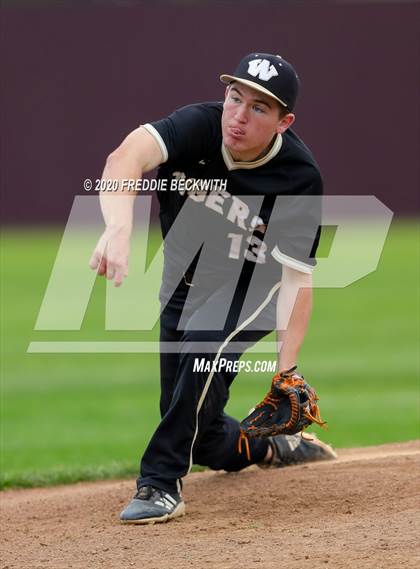 Thumbnail 1 in Whitewright vs Lone Grove photogallery.