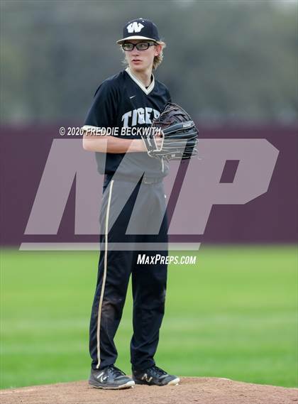 Thumbnail 1 in Whitewright vs Lone Grove photogallery.