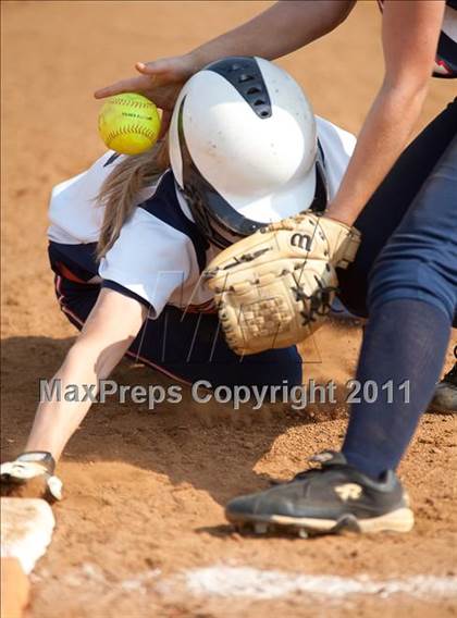 Thumbnail 1 in Lee-Davis vs. Grassfield (VHSL AAA Semifinal) photogallery.