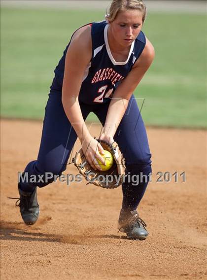 Thumbnail 2 in Lee-Davis vs. Grassfield (VHSL AAA Semifinal) photogallery.