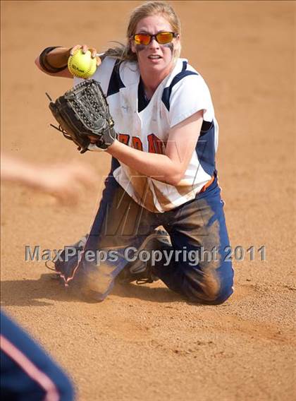 Thumbnail 2 in Lee-Davis vs. Grassfield (VHSL AAA Semifinal) photogallery.