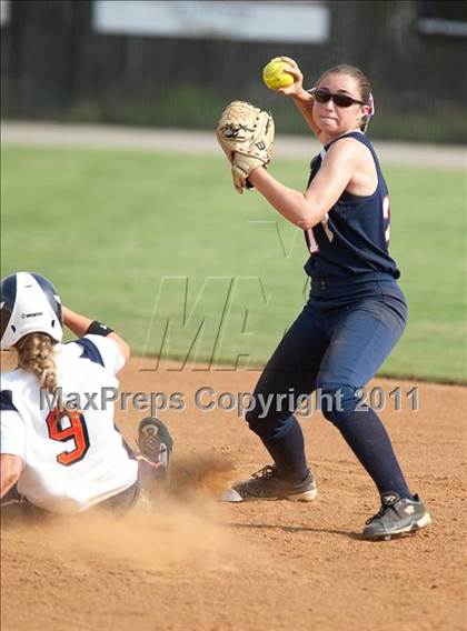 Thumbnail 2 in Lee-Davis vs. Grassfield (VHSL AAA Semifinal) photogallery.