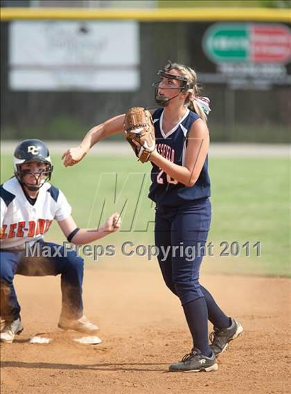 Thumbnail 1 in Lee-Davis vs. Grassfield (VHSL AAA Semifinal) photogallery.