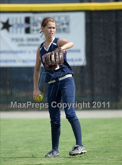Thumbnail 1 in Lee-Davis vs. Grassfield (VHSL AAA Semifinal) photogallery.
