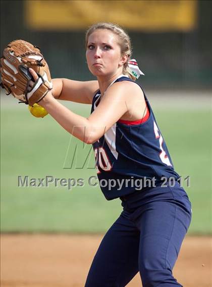 Thumbnail 3 in Lee-Davis vs. Grassfield (VHSL AAA Semifinal) photogallery.