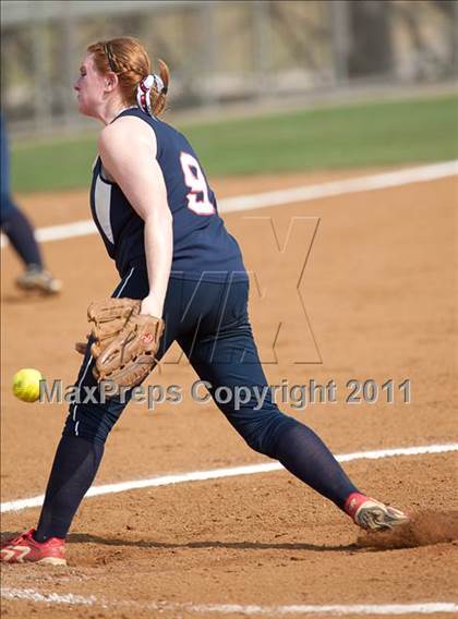 Thumbnail 2 in Lee-Davis vs. Grassfield (VHSL AAA Semifinal) photogallery.