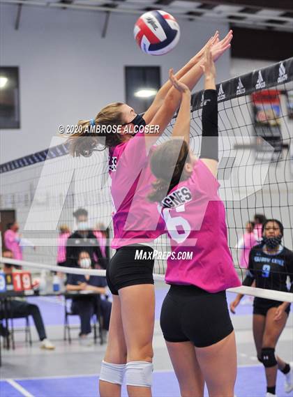Thumbnail 2 in St. Agnes Academy vs Shadow Creek photogallery.