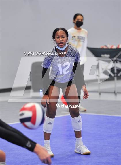 Thumbnail 2 in St. Agnes Academy vs Shadow Creek photogallery.
