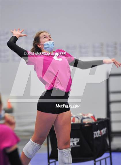 Thumbnail 3 in St. Agnes Academy vs Shadow Creek photogallery.
