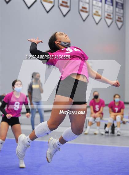 Thumbnail 2 in St. Agnes Academy vs Shadow Creek photogallery.