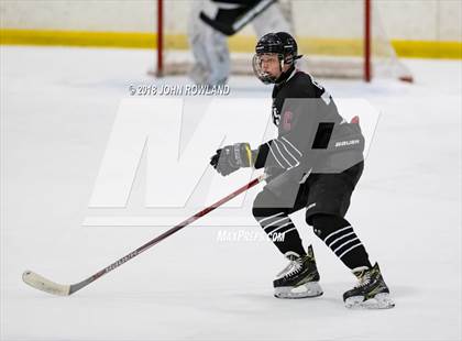 Thumbnail 2 in Warren Township vs D211 Chiefs (Gray) photogallery.