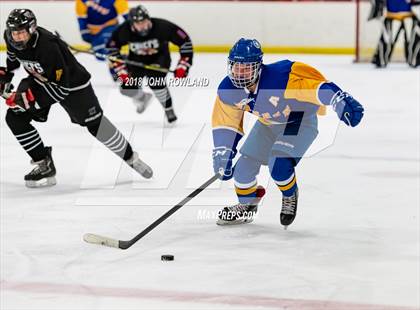 Thumbnail 2 in Warren Township vs D211 Chiefs (Gray) photogallery.