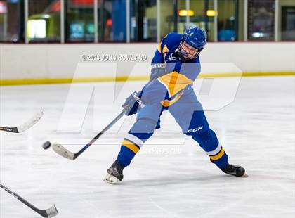 Thumbnail 1 in Warren Township vs D211 Chiefs (Gray) photogallery.