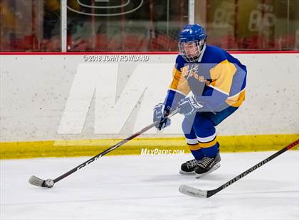 Thumbnail 2 in Warren Township vs D211 Chiefs (Gray) photogallery.